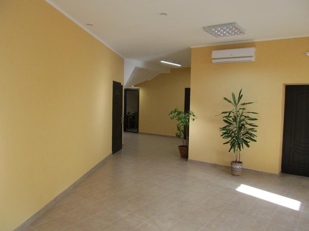 Mini-Hotel Na Pidgradskiy Uzhhorod Exterior photo